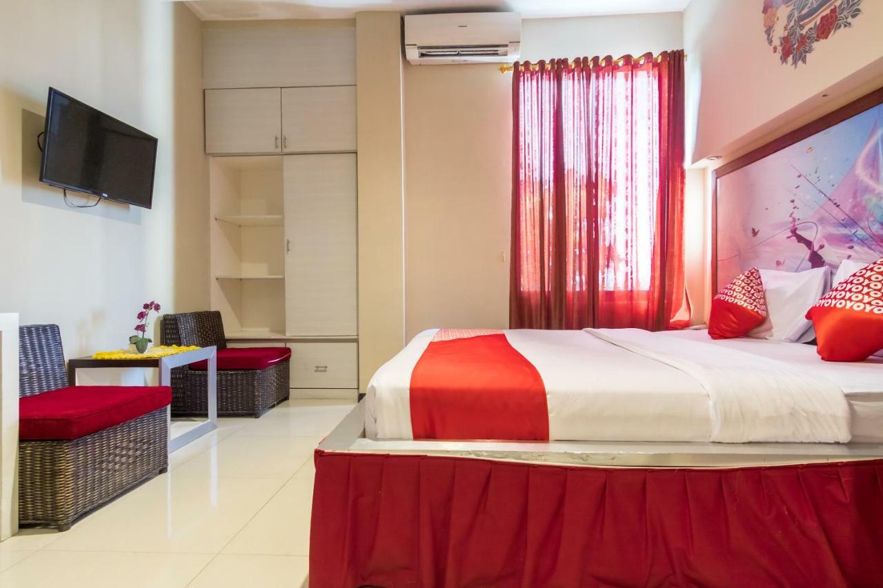 OYO 711 Salam Residence Syariah Medan Bagian luar foto